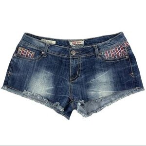 Hot kiss Cici shorts